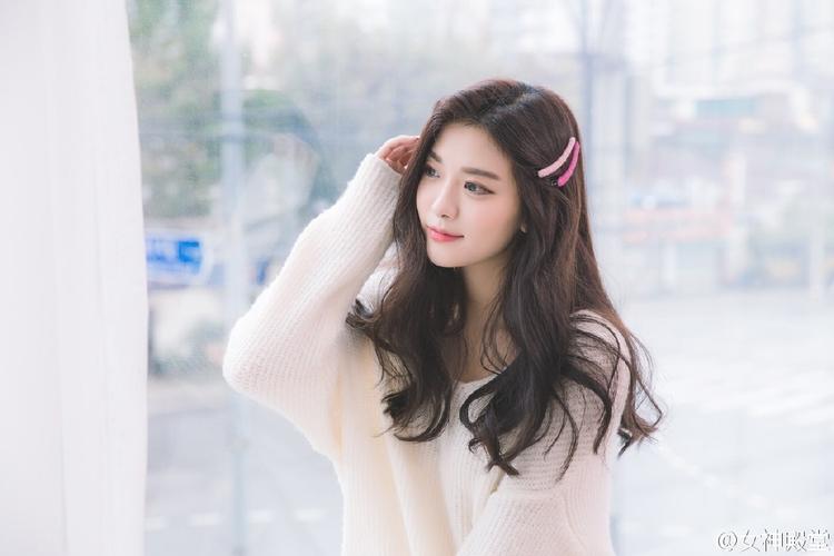 国家移民管理局：今年上半年3.33亿人次出入境